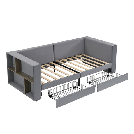 b4c5d0b4-b69a-40de-9f41-5db17736d7b3